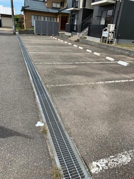 フォーレスＮｏ．１（101） 駐車場