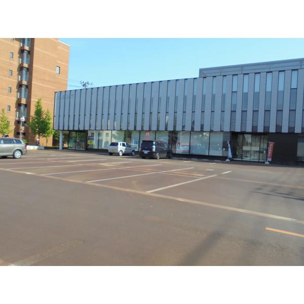 北越銀行三条支店：640m