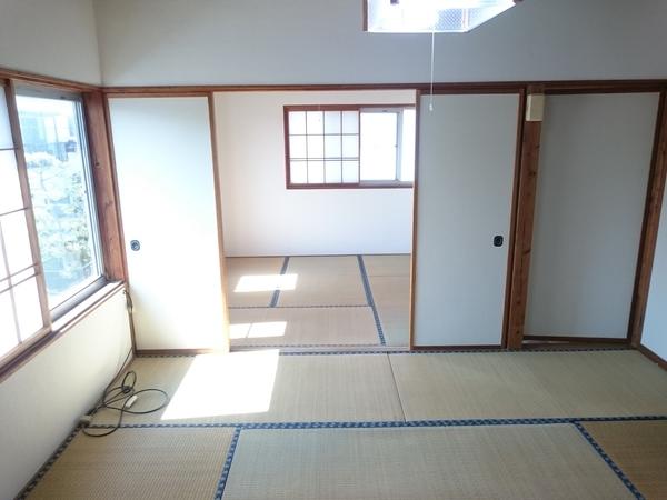 ハウス東三条井口（7） リビング