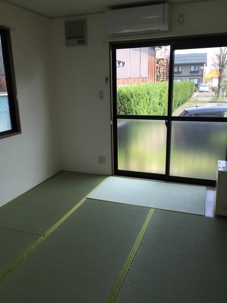 ロイヤルタウン三条　八番館（102） 部屋画像