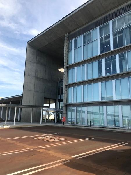 燕市役所燕庁舎：4361m
