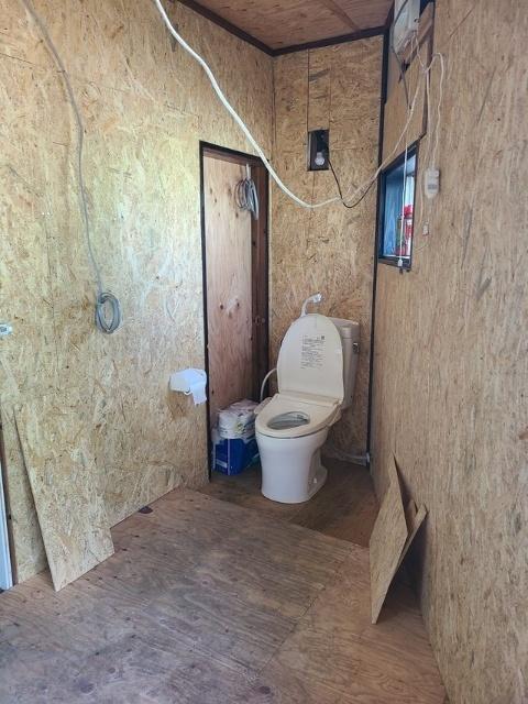貸倉庫事務所　三条市荒町二丁目 トイレ