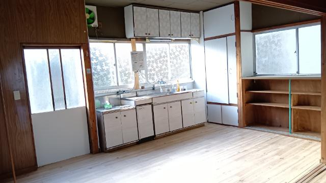 三条市三竹一戸建 キッチン