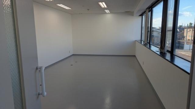 オフィスビルK＆B（2階9坪側） 室内