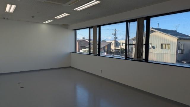 オフィスビルK＆B（2階9坪側） 室内