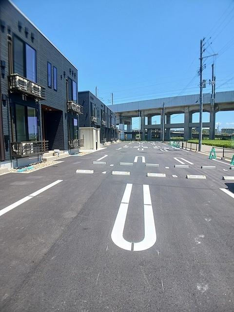 向日葵　２（103） 駐車場
