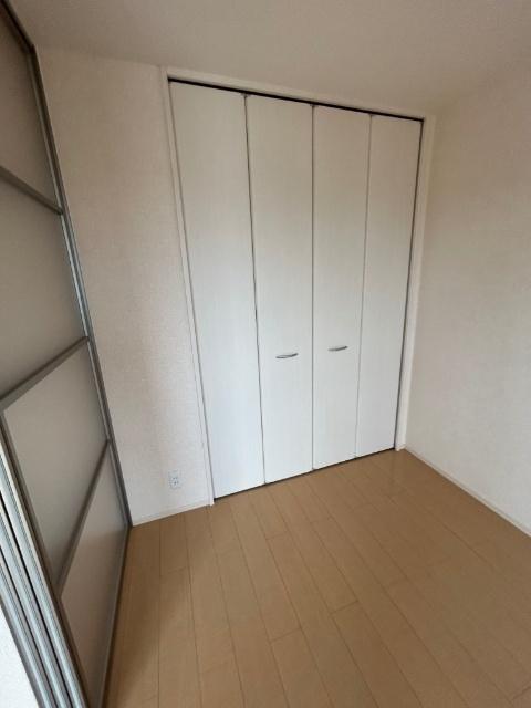 フェイバリッチ（305） 収納