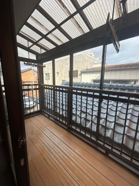三条市旭町一戸建 バルコニー