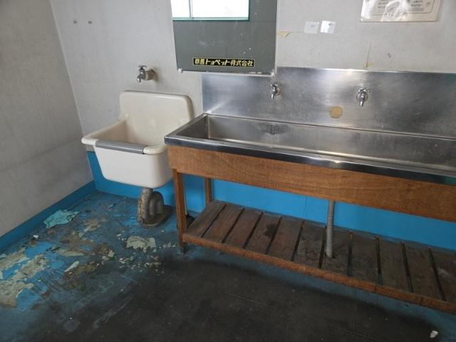 群馬県高崎市足門町　貸倉庫 洗面