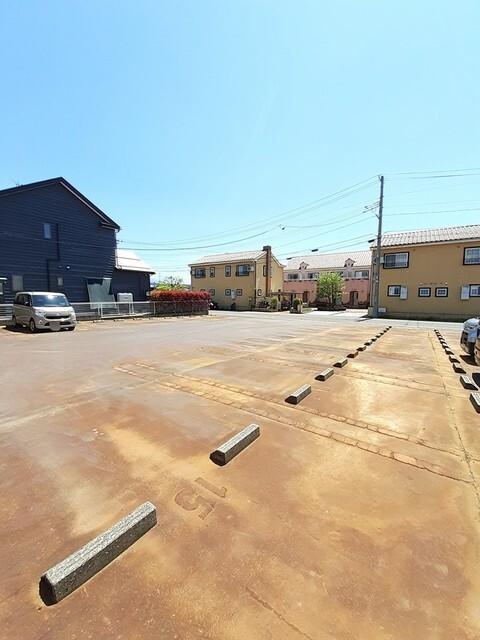 サンリット．ヴィラ．イーストＢ（102） 駐車場