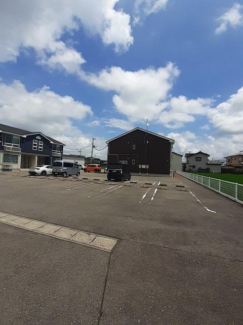 サニーフラットＢ（203） 駐車場