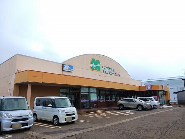 スーパーマルセン　荒町店：1200m