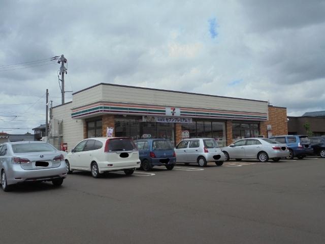 セブンイレブン三条南四日町店：542m