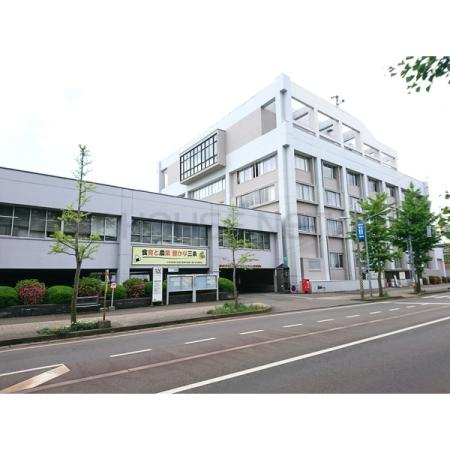 三条市役所本庁舎：1332m