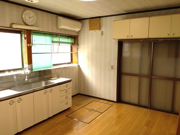 三条市四日町　中古戸建 キッチン
