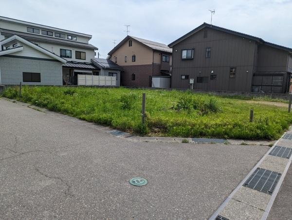 売地　三条市東本成寺 土地