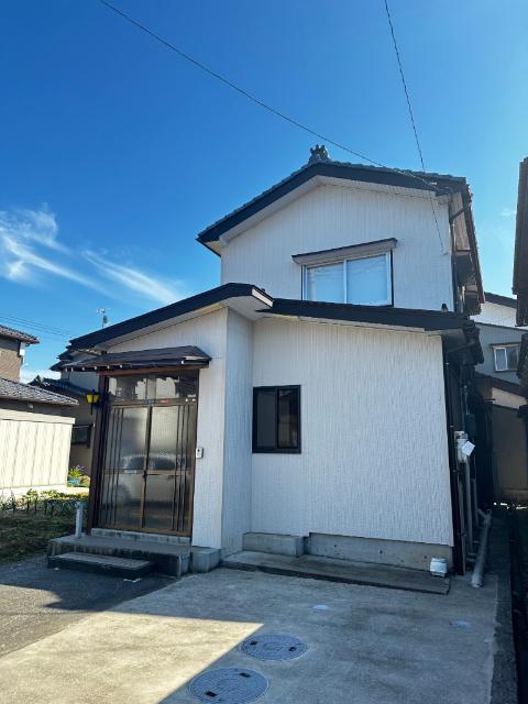 投資用　三条市直江町　戸建て 外観