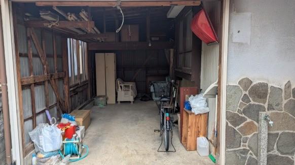 三条市石上二丁目　中古戸建 駐車場