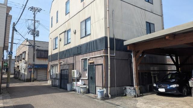 三条市居島　売り店舗 外観