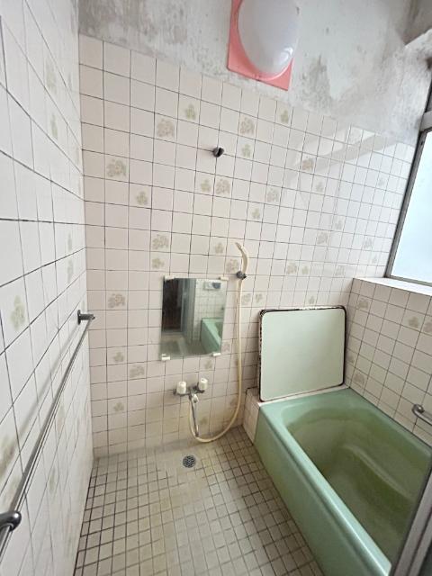 北新保1丁目　戸建て バス／シャワー