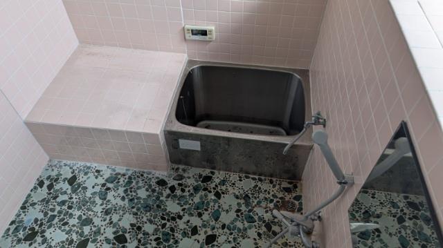 三条市上保内　中古戸建 バス／シャワー