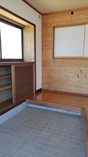 投資用　三条市直江町　戸建て 玄関