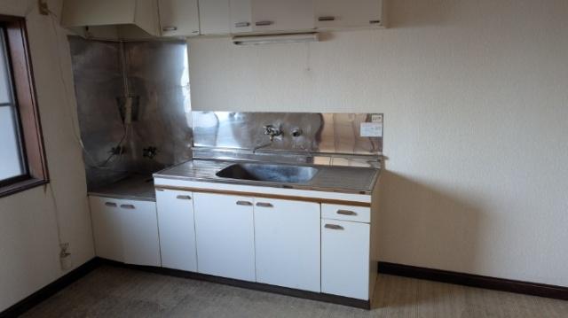 三条市栗林　売り倉庫事務所兼居宅 キッチン
