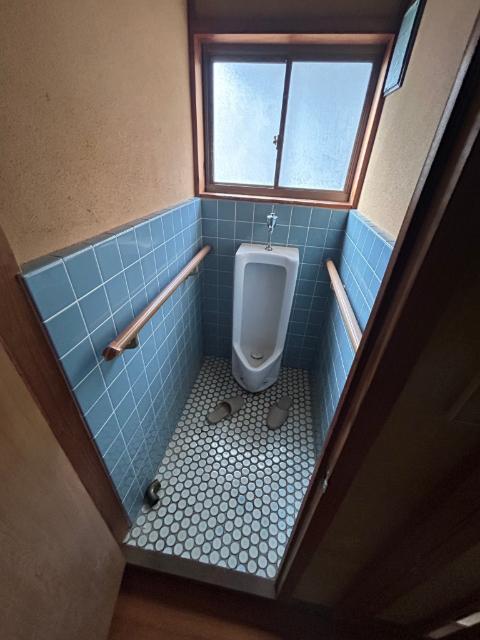 嘉坪川１丁目中古戸建 トイレ