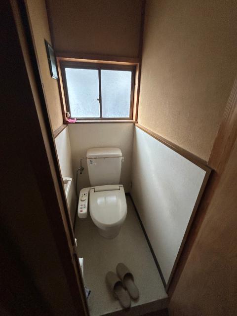 嘉坪川１丁目中古戸建 トイレ