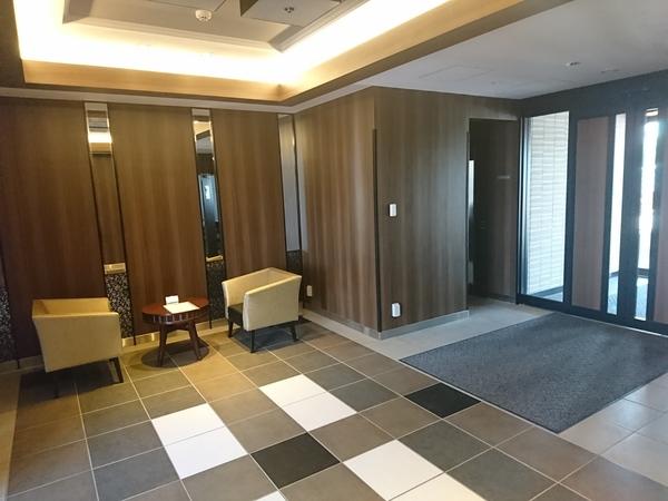 プレミア〈燕三条〉 ロビー