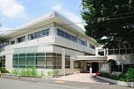 国分寺市立光図書館：1215m