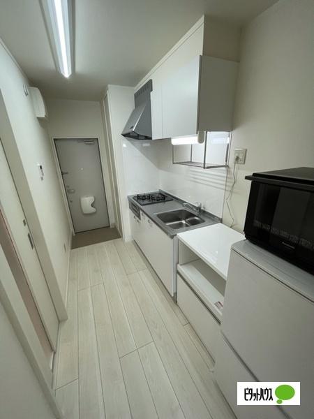 apartment 谷地ひな市２丁目