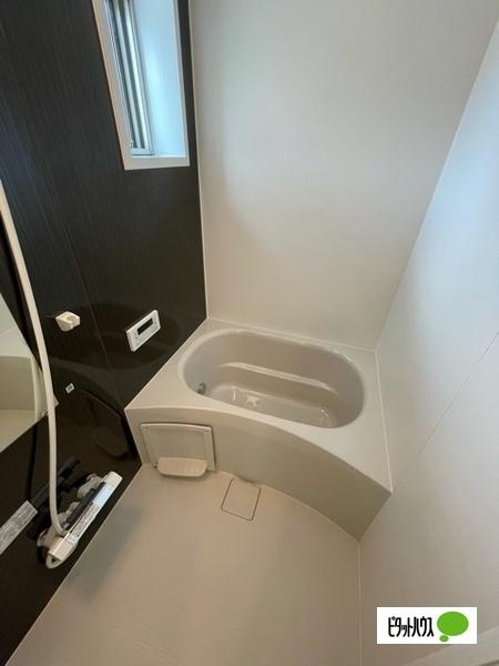 apartment 谷地ひな市２丁目