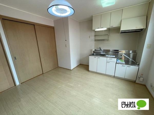 apartment 楯岡新町２丁目