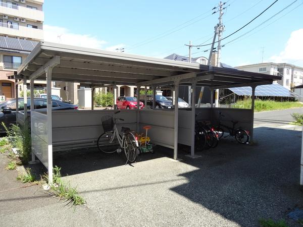 Y`sガーデンプレイス　エトワール（311） 共有部分