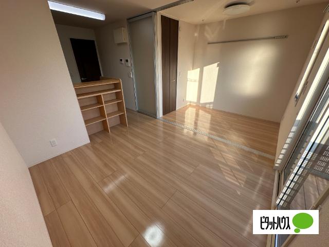 東根市一本木アパート リビング