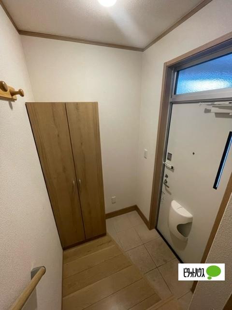 エストスリーズ_内装_0