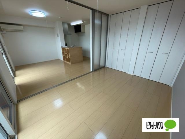 東根市神町北アパート リビング