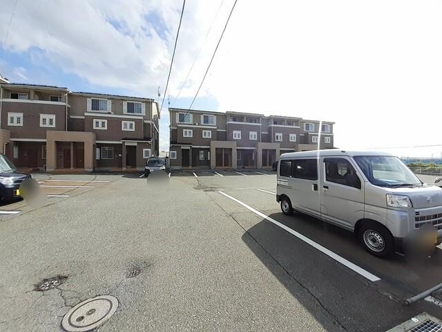 さくらヶ丘Ｂ（214） 駐車場