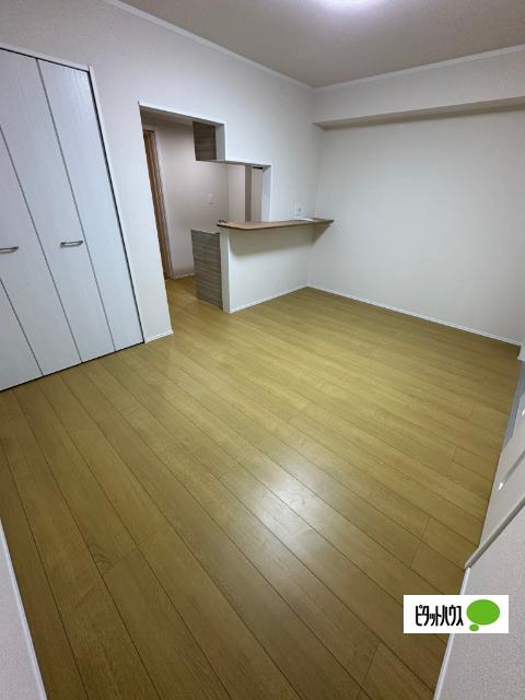 寒河江市本楯アパート リビング