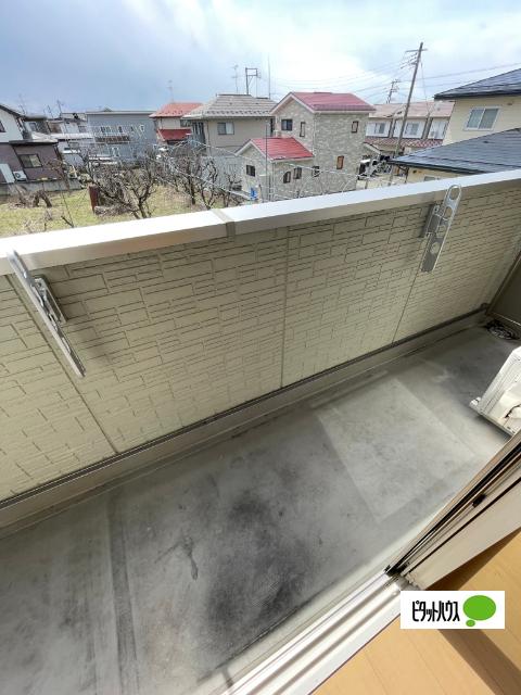 東根市神町北アパート バルコニー