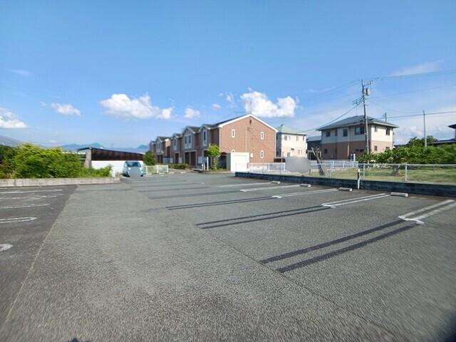 チェリーミルＡ（111） 駐車場