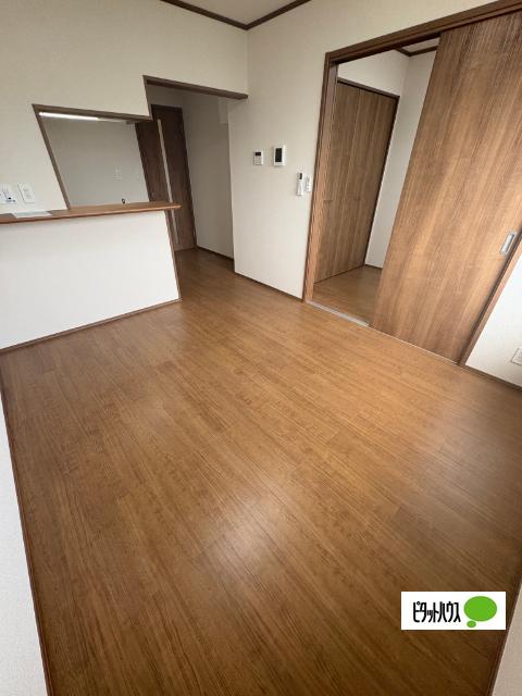 apartment 若木三条通り