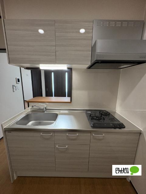 apartment 若木三条通り