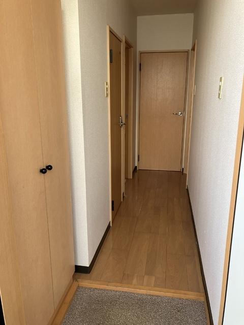 アーバンハイツ中央（203） 玄関