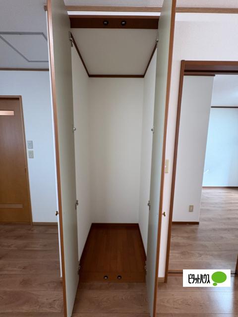 シュールM（102） 部屋画像