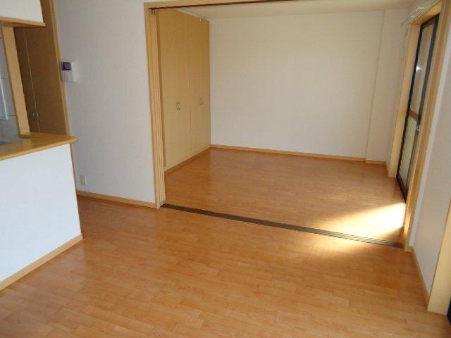 アーバンヒルズほなみ 部屋画像