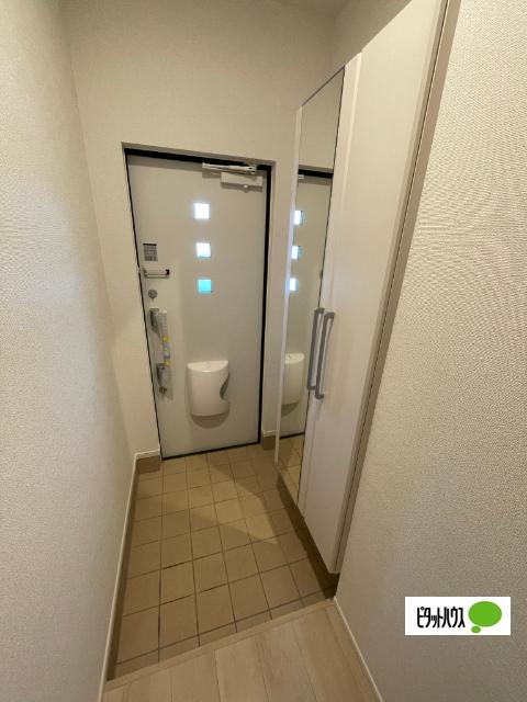 天童市糠塚アパート 玄関