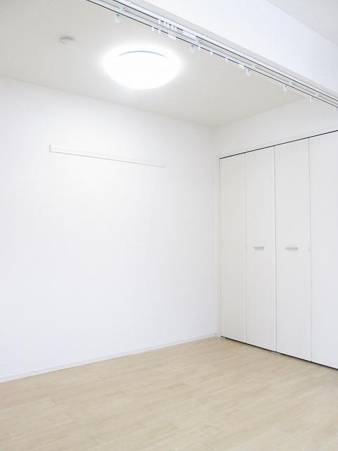 アマーレ　スパーツィオ　Ⅱ（101） 室内