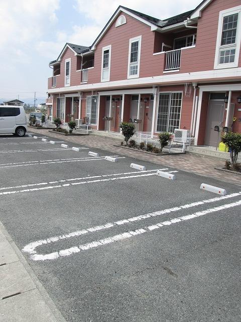 アスペンベ−ルＥ（524） 駐車場